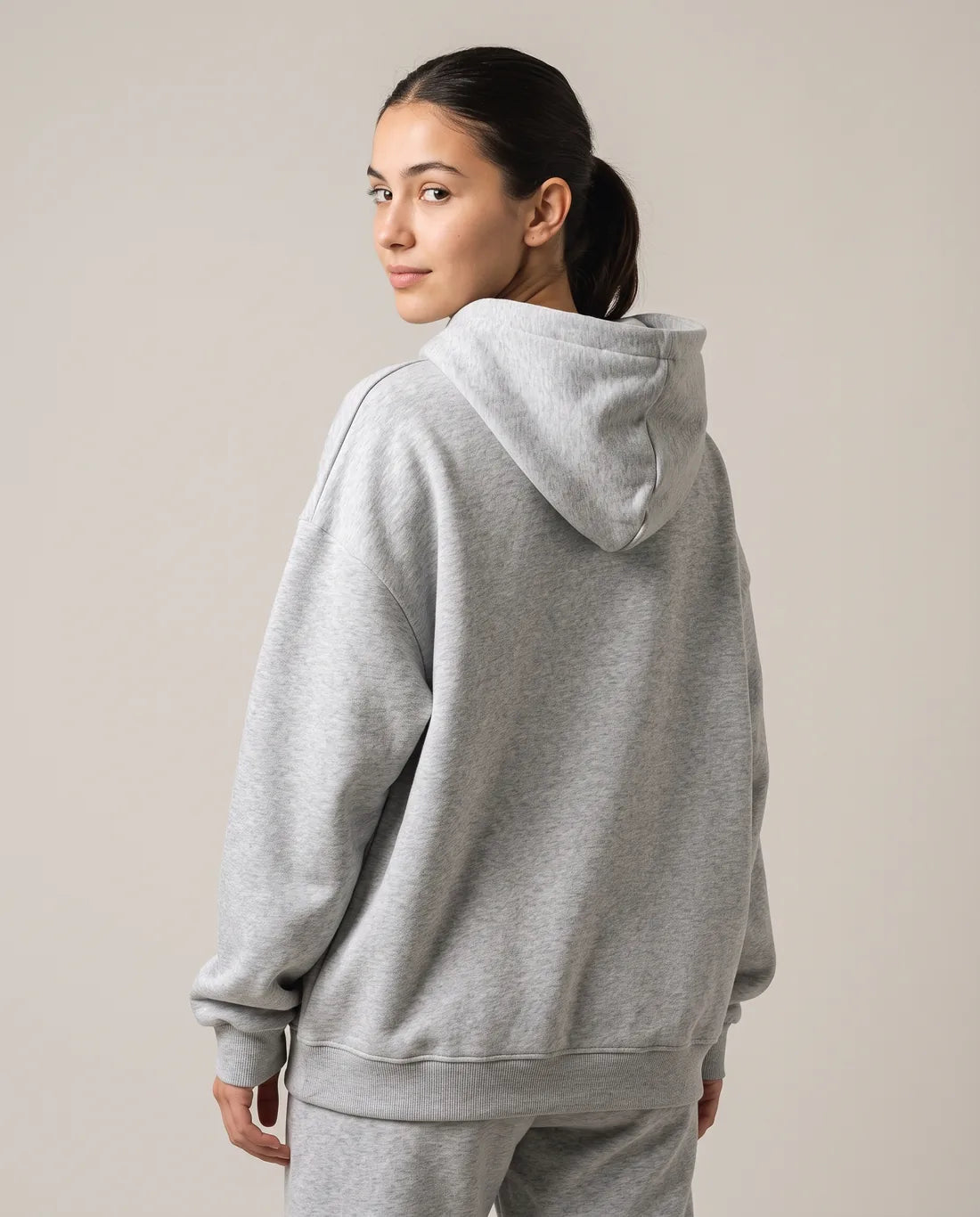 Doby Kapüşonlu Sweatshirt · Melanj Gri · Model görseli · dijital